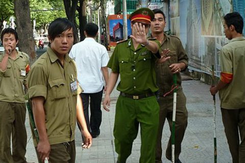 Politie in Vietnam pakt 380 Chinezen op wegens illegaal goknetwerk